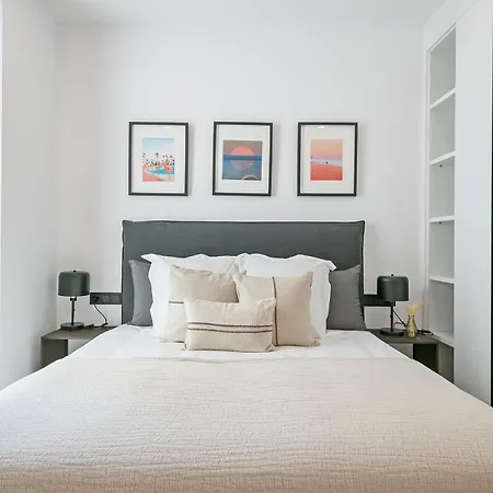 Apartman 3 Bedroom Cozy In Joan Austria Barcelona