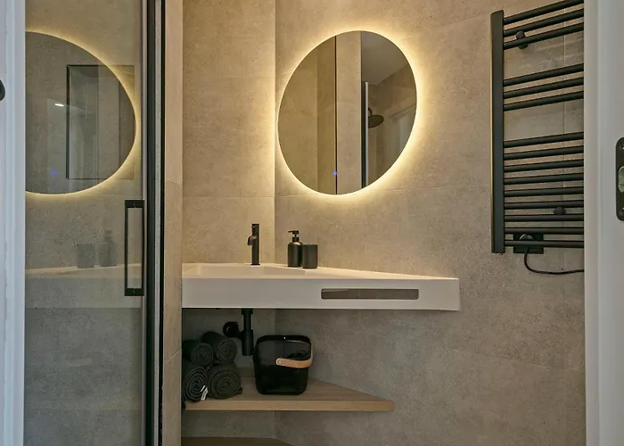 شقة 3 Bedroom Cozy In Joan Austria برشلونة