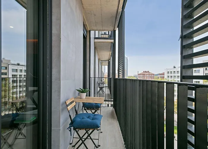 3 Bedroom Cozy In Joan Austria شقة *