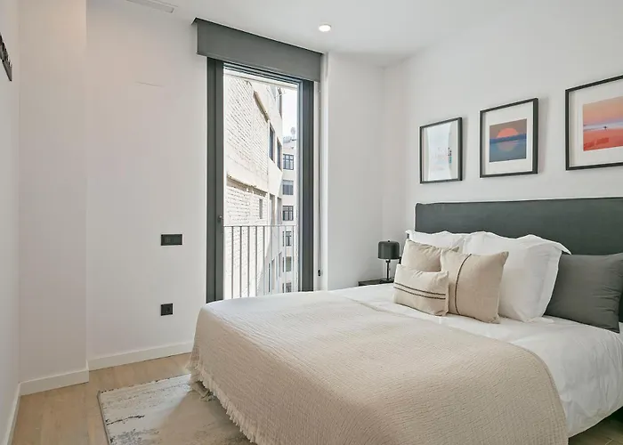 3 Bedroom Cozy In Joan Austria شقة *